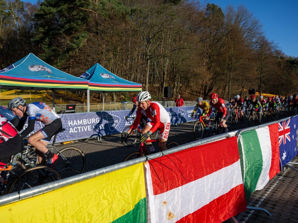 UCI-Masters-CX-WM-Hamburg-2024-11-29-067